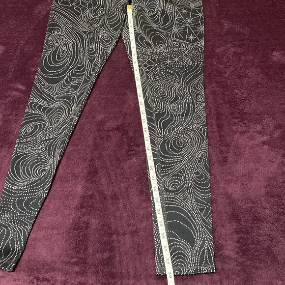 Mossimo Supply Co. Patterned Leggings-M - Picture 2 of 5